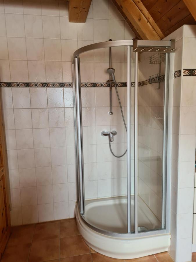 Ferienwohnung Helga Thalmassing  Екстериор снимка