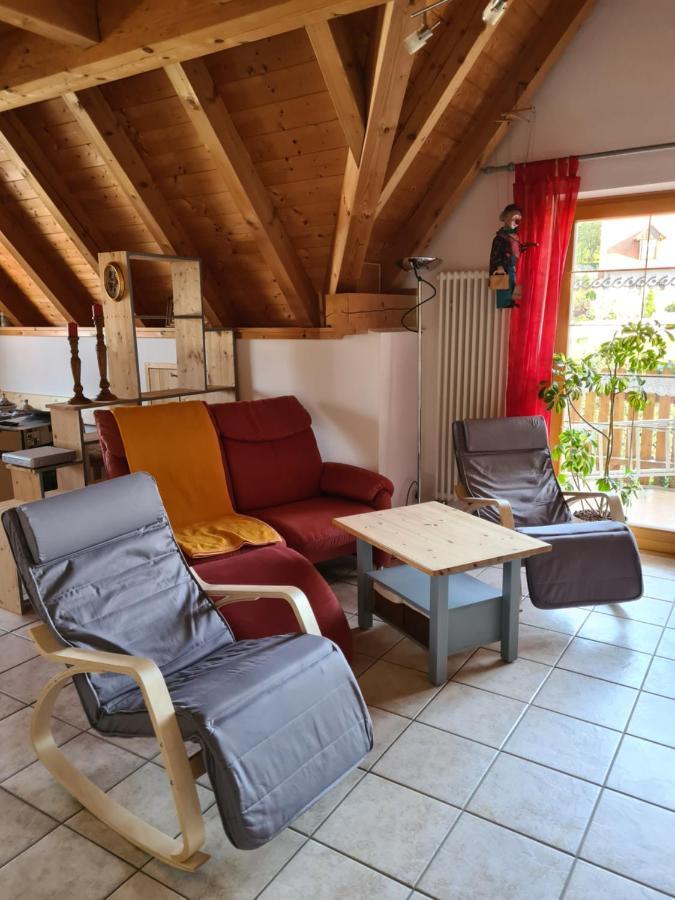 Ferienwohnung Helga Thalmassing  Екстериор снимка