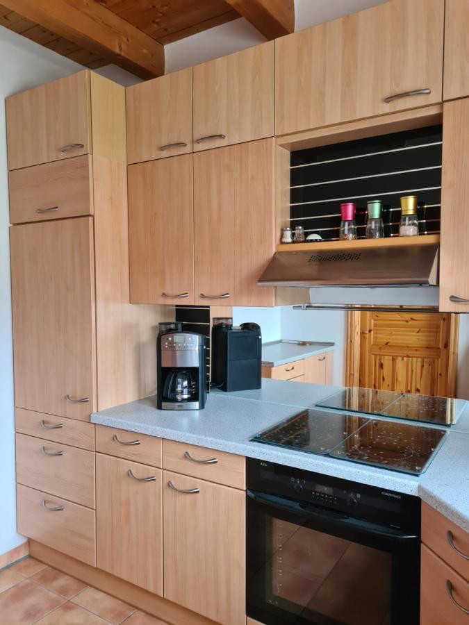 Ferienwohnung Helga Thalmassing  Екстериор снимка